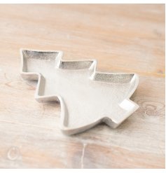 Made from aluminium this tree shaped tray makes the perfect seasonal accessory for the home and kitchen.