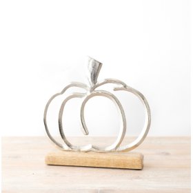 This wood base pumpkin halloween ornament embodies the essence of Halloween and the autumnal season. 