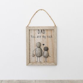 Surprise Dad with this charming plaque featuring a heartfelt message and pebble people design for Father's Day.