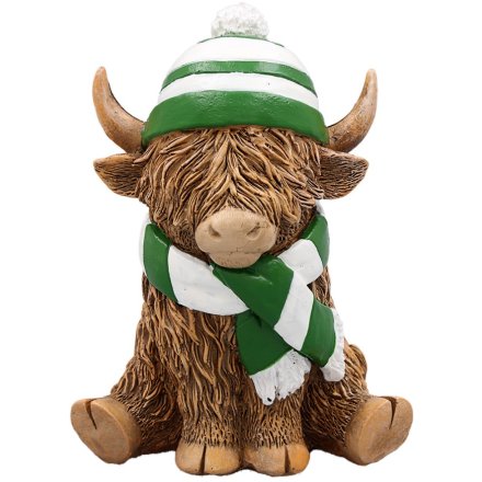HIGHLAND COW WITH GREEN STRIPPED SCARF & HAT