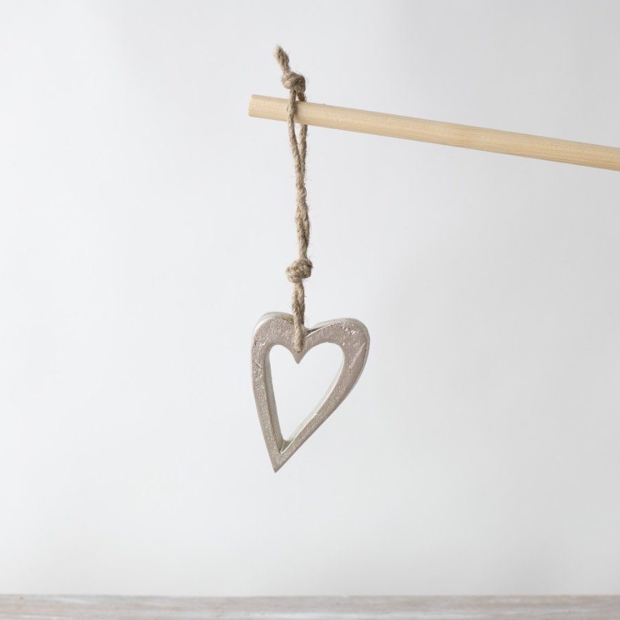 Refresh your space with this delightful heart-shaped hanging decoration for your home decor