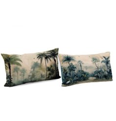 Introduce a tropical vibe to the living space with our 2 assorted scatter cushions from the Sepia Palm range.