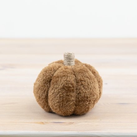 Add a cosy mix of texture and colour to the home this season with this gorgeous faux fur pumpkin with twine wrap stalk.