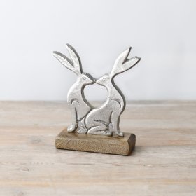 Introduce spring vibes with our charming bunny ornament for a whimsical touch. Perfect for your Easter decor!