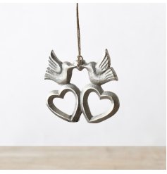 Cute hanging bird heart deco, the ideal housewarming 