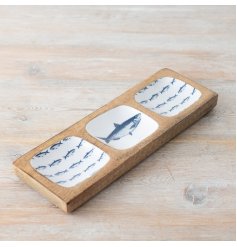 elevate your dining game with this stunning fish design serving tray