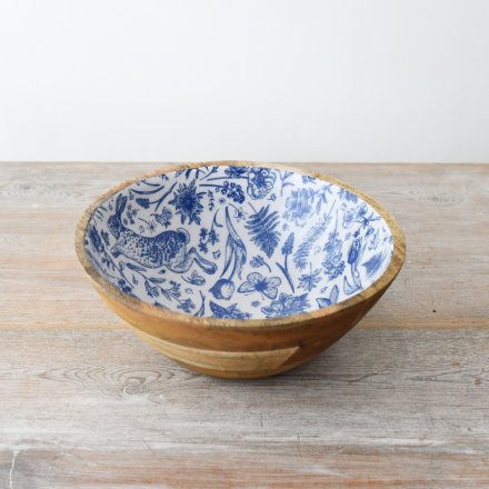 The perfect bowl for Easter treats and goodies. 
