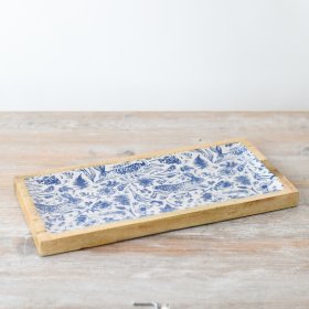 Add a touch of elegance to your home decor with this stunning wooden tray adorned with charming blue and white spring
