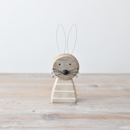 This charming wooden deco is a must have for all your easter celebrations