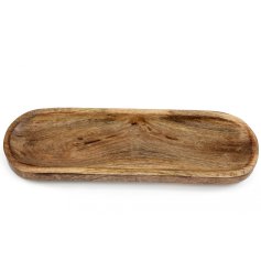 Impressive serving board made of resilient mango wood with a rustic finish.