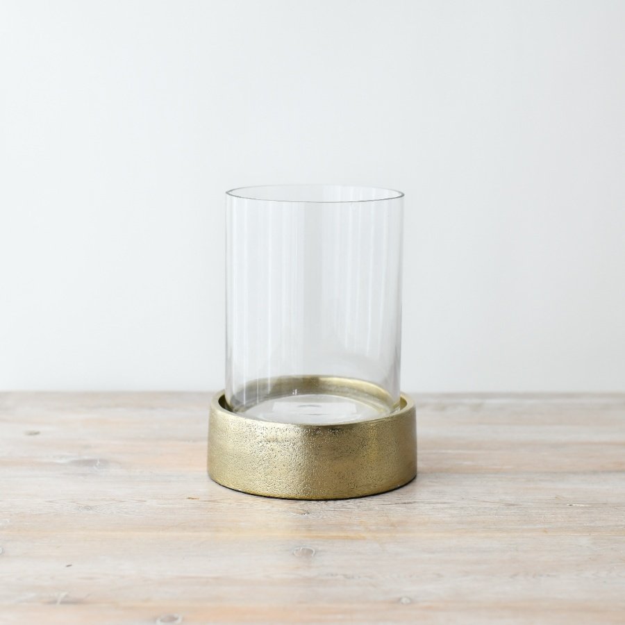 Stylishly chic, this candle holder adds an elegant touch to any room.