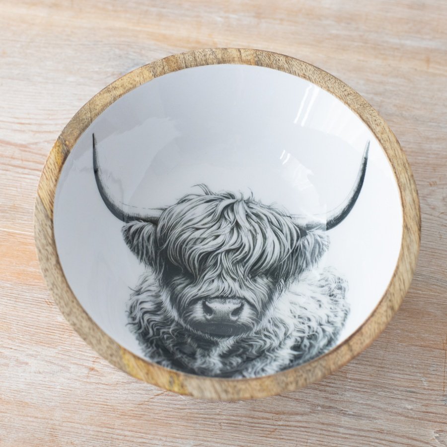 Spruce up your kitchen with our Highland Cow Enamel Bowl, featuring rustic charm and durability.