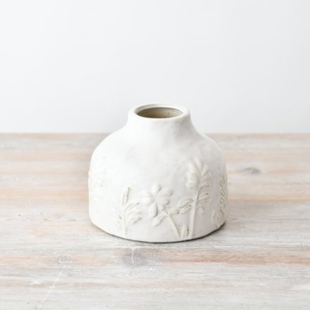 charming vase for all you favourite flowers 