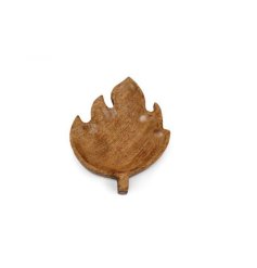 add some rustic charm to your dinner parties with this leaf tray