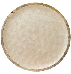 Experience the beauty and sustainability of our Mango Wood Decorative Plate - the perfect touch of elegance for your 