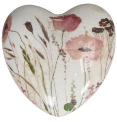 Cheerful heart deco featuring a poppy design - perfect for adding a touch of love to any space! 