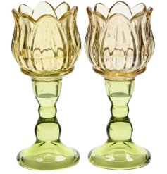 add some nature to your deco with these cute tulip candle holders 