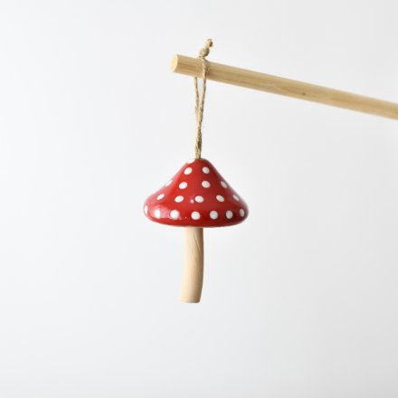 Stunning hanging mushroom deco