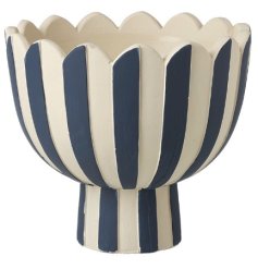 Functional and chic, this standalone bowl adds flair to any table setting.