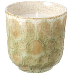 create a focal point in your room with this cute candle pot 