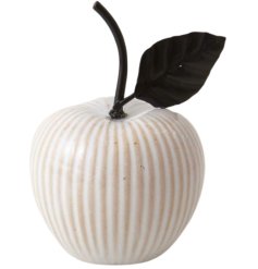 Add a touch of elegance to your home with our 10cm Porcelain Apple 