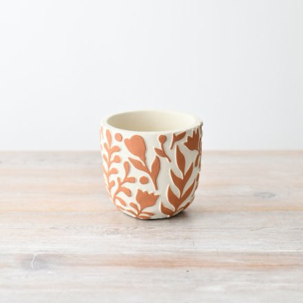 Stunning leaf planter, ideal for indoor and outdoors