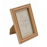 light wood beaded 4 x6 picture frame
