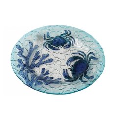 Add a touch of coastal charm to your dining table with this crab plate 