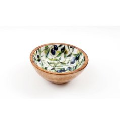 Serve up rustic charm with our Olive Enamelled Bowl, the perfect addition to elevate your dining experience.