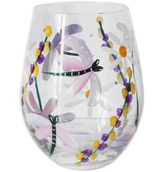 Experience the elevated essence of nature with Dragonflies & Daisies Stem Glass