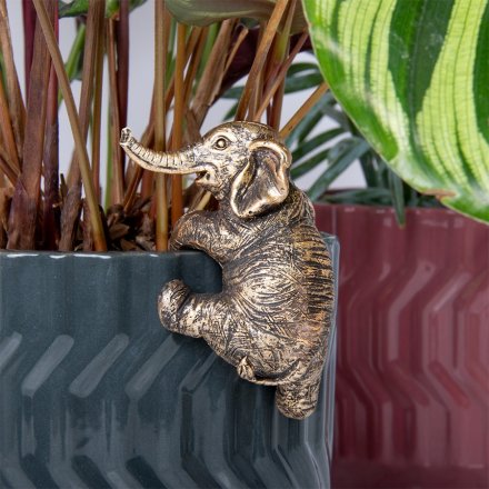 add some charm to your plant pots with this cute elephant pal 