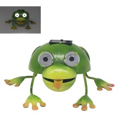  Illuminate your garden with the eco-friendly and adorable Bright Eyes Frog Solar Led Garden Light