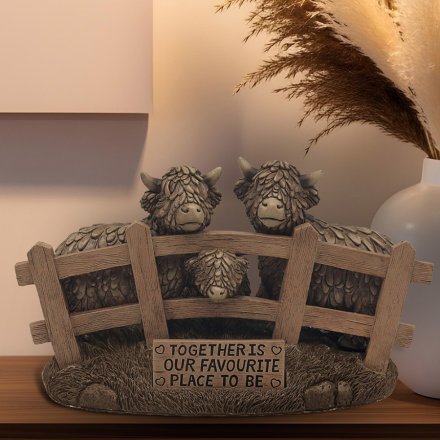 Share your love for country living with our rustic highland cow figurines 