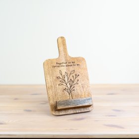 Bring charm to your kitchen with a rustic chopping board - a must-have for any home cook. 