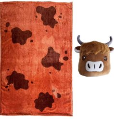 A must have travel accessory. From the Blankeazzz range, introducing this 2 in 1 Highland Cow travel pillow.