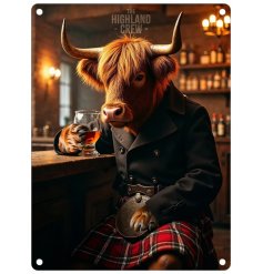 Stay on trend with this charming Highland cow figurine, complete with a glass of whiskey.