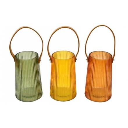 3/A Ribbed Vase W/handle, 20.5cm 
