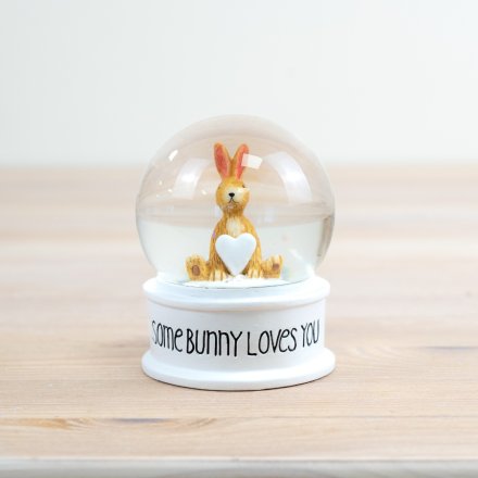 How adorable is this Easter snowglobe?