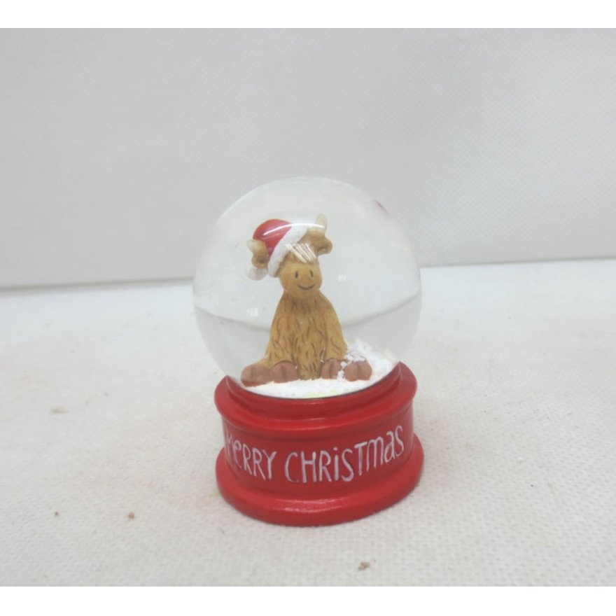 Merry Christmas Cow Water Globe, 6cm 