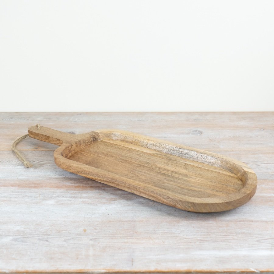 This versatile piece is ideal for serving a generous selection of cheese, breads, and antipasti thanks to its elongated 