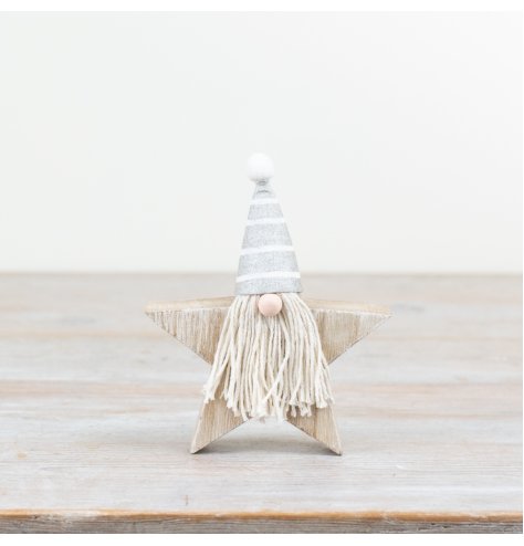 Jingle all the way with our festive wooden Santa star – a must-have holiday decoration! #festive #homedecor