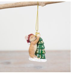 Spruce up your home with our Red and Green Tree Mouse decoration, a fun and whimsical addition to any space. 