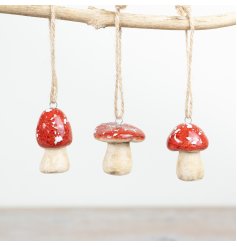 3/a Mushroom Hangers in Red