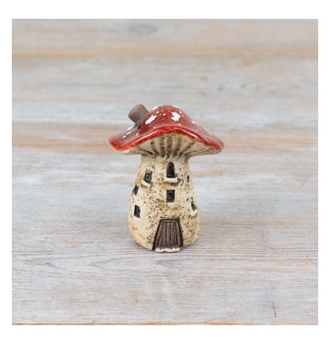 9cm Mushroom House
