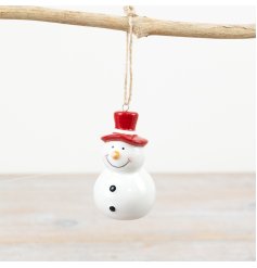Spread some holiday joy with our charming Snowman Jute Hanger