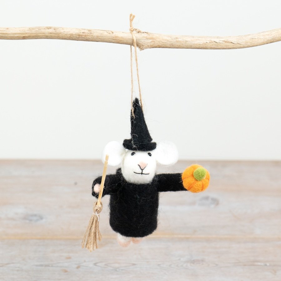 Bring a touch of magical charm to your autumn celebrations with this delightful felt Witch mouse