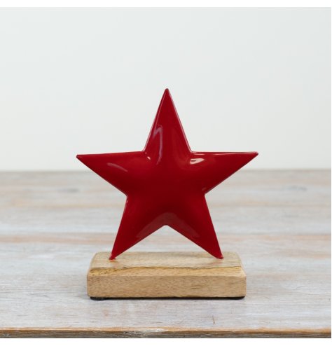 Add a touch of tradition to your decor with this breathtaking star decoration.