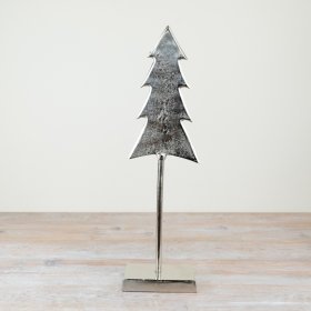 Add a touch of elegance to your Christmas collections with this stunning silver metal tree