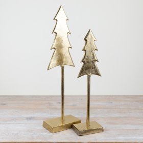 Add a touch of rustic luxury to any home this holiday season with this stunning gold metal tree.