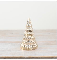Ribbed Christmas Tree in Gold, 16.5cm